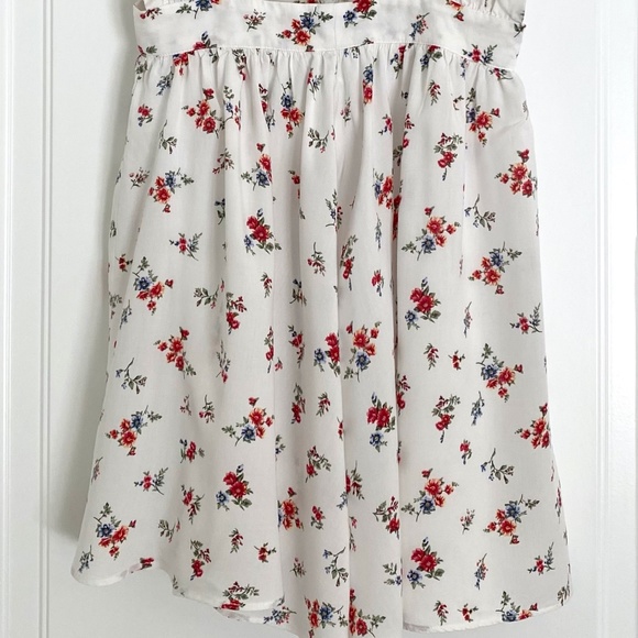 Forever 21 Self-Tie Ditsy Floral Dress - Picture 8 of 12